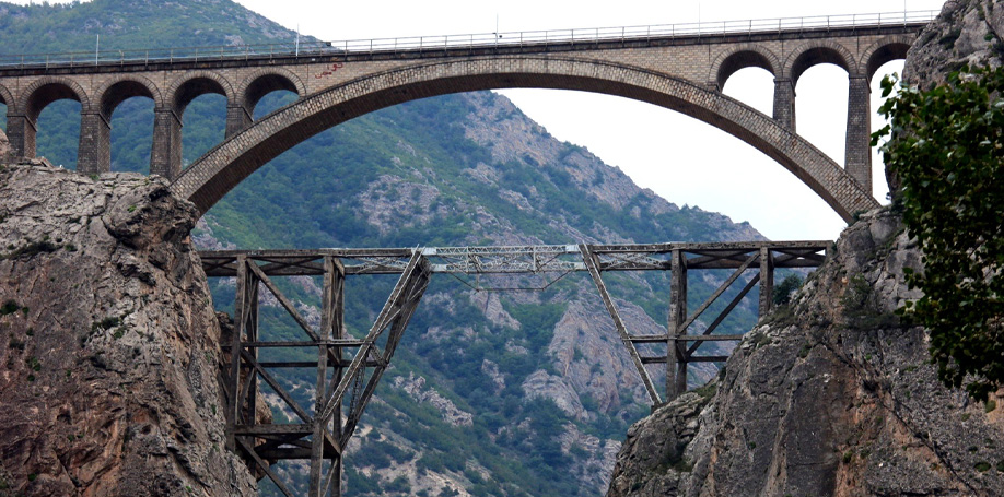 از دریاچه دوگَل تا آبشارهای شوراب و سله‌بن